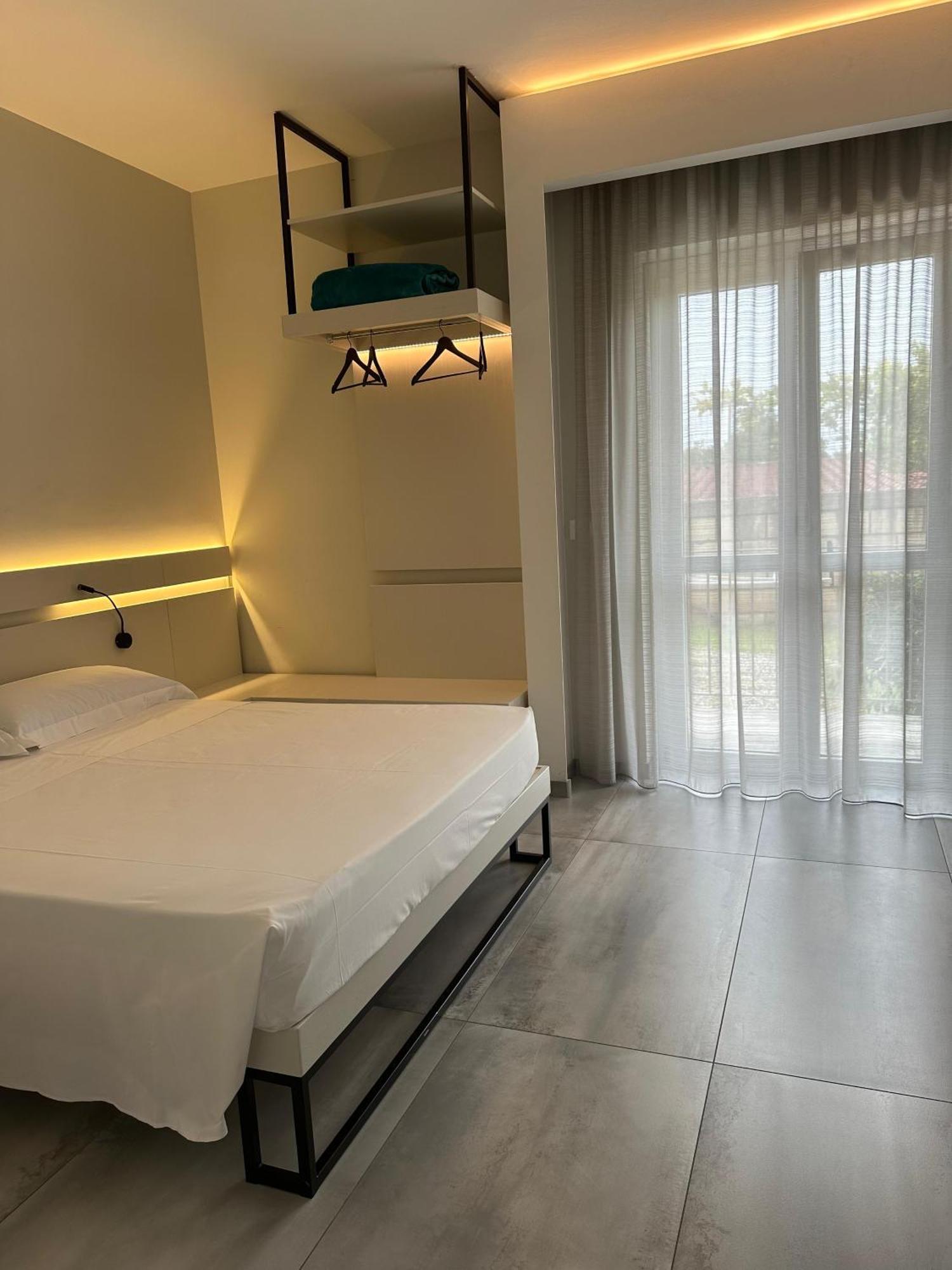 Bed & Breakfast Gabriel Holidays